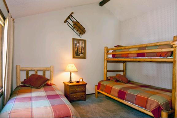 ממות' לייקס Meadow Ridge Condos By Mammoth Slopes Lodging חדר תמונה