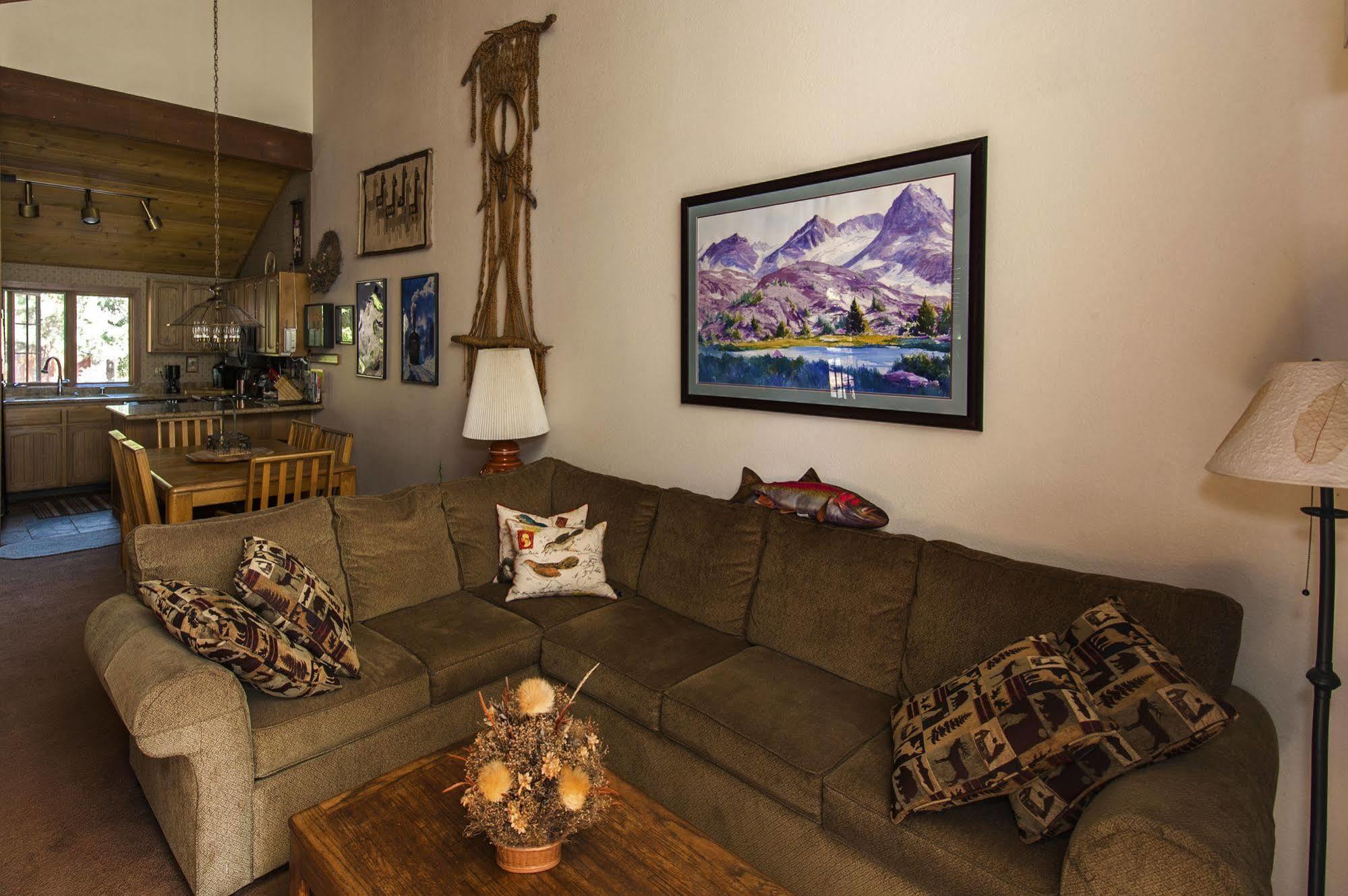 ממות' לייקס Meadow Ridge Condos By Mammoth Slopes Lodging מראה חיצוני תמונה