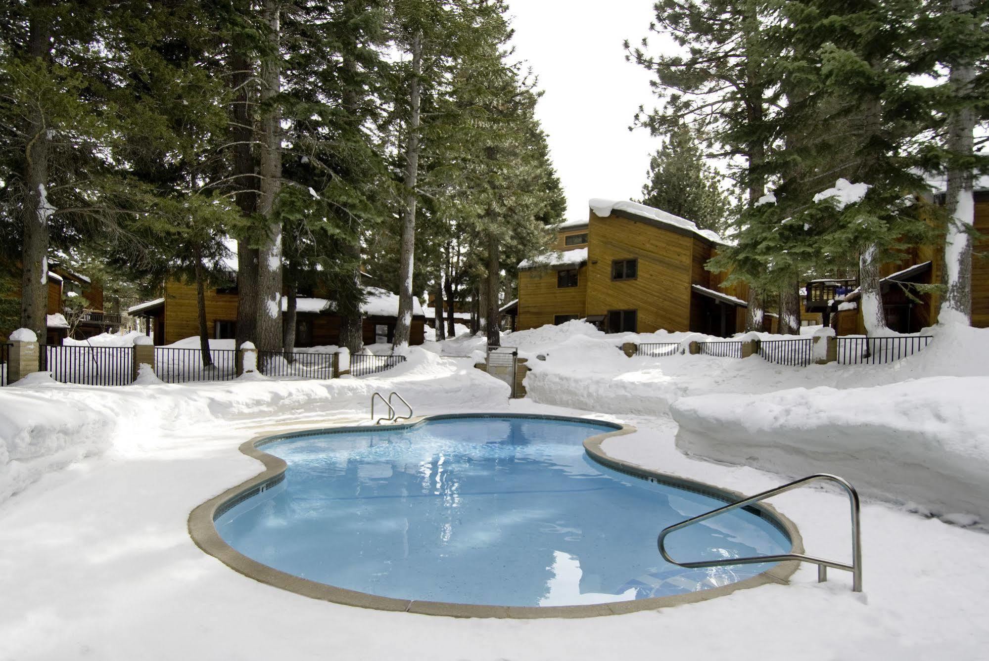 ממות' לייקס Meadow Ridge Condos By Mammoth Slopes Lodging מראה חיצוני תמונה