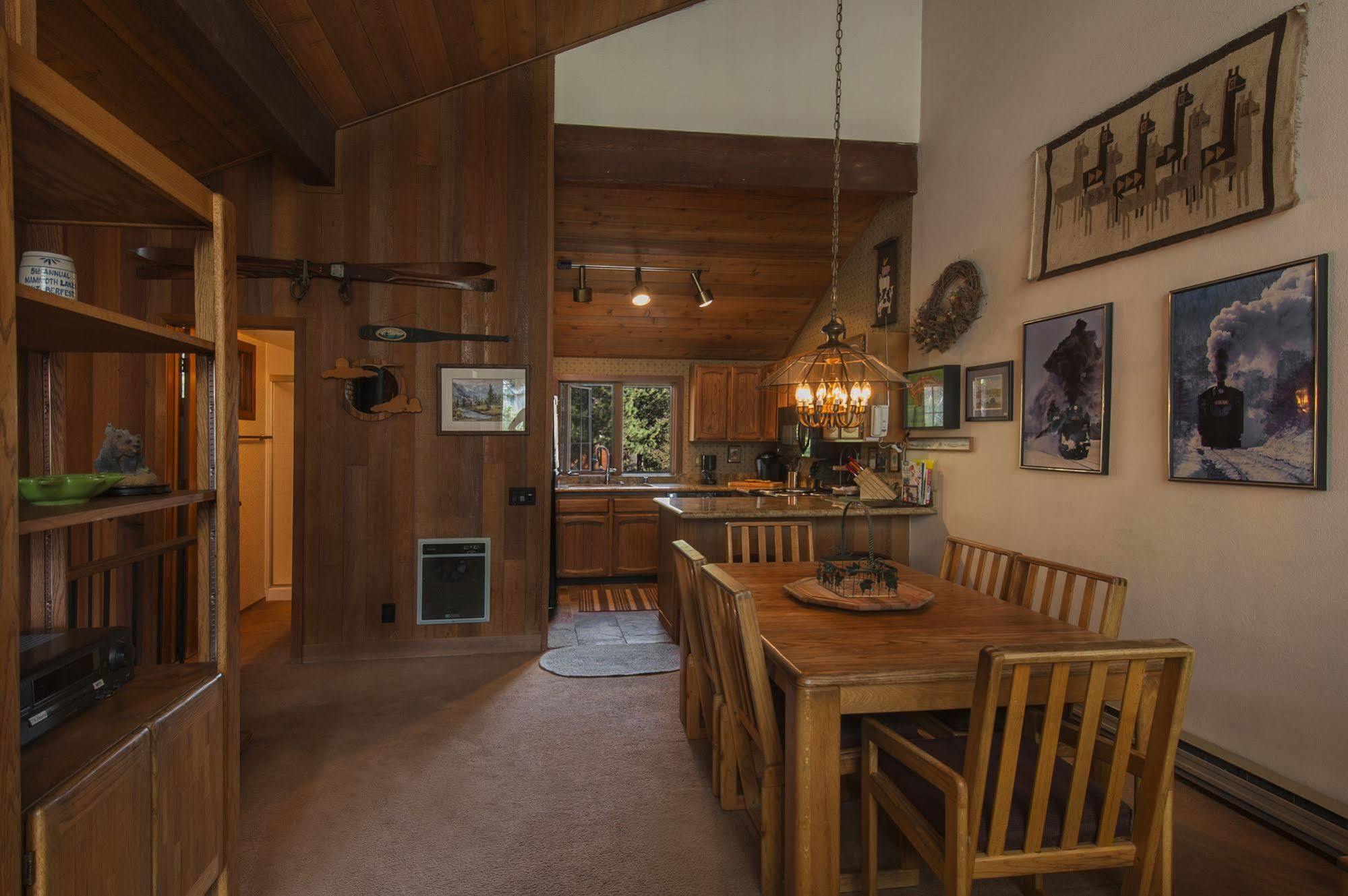 ממות' לייקס Meadow Ridge Condos By Mammoth Slopes Lodging מראה חיצוני תמונה